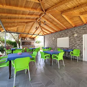 Casa de hóspedes Geri 