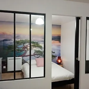  Apartamento Maison De Bourg Dans Un Quartier Medieval, Avec Cafe Et The Offert Francia