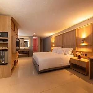 Hotel Mood Matuna 