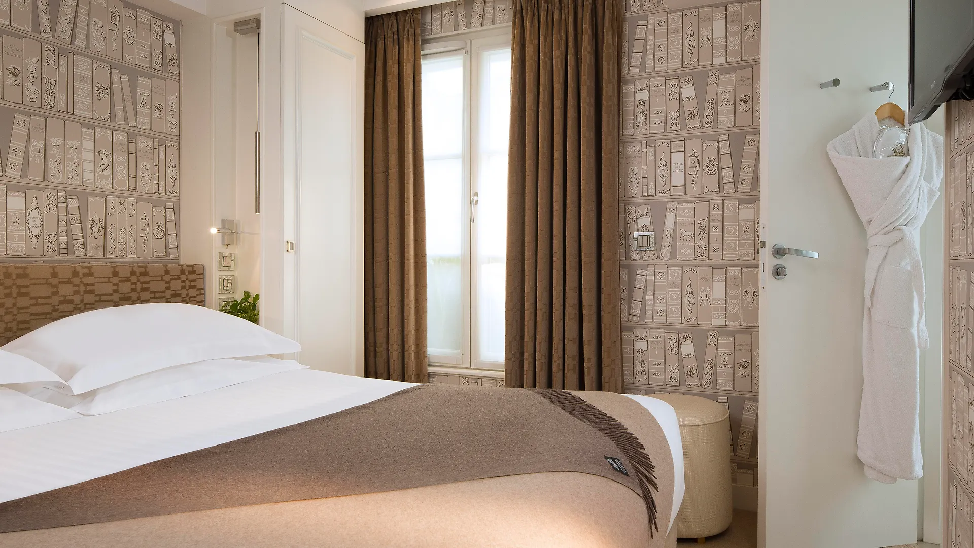 Le Pradey Hotel Paris
