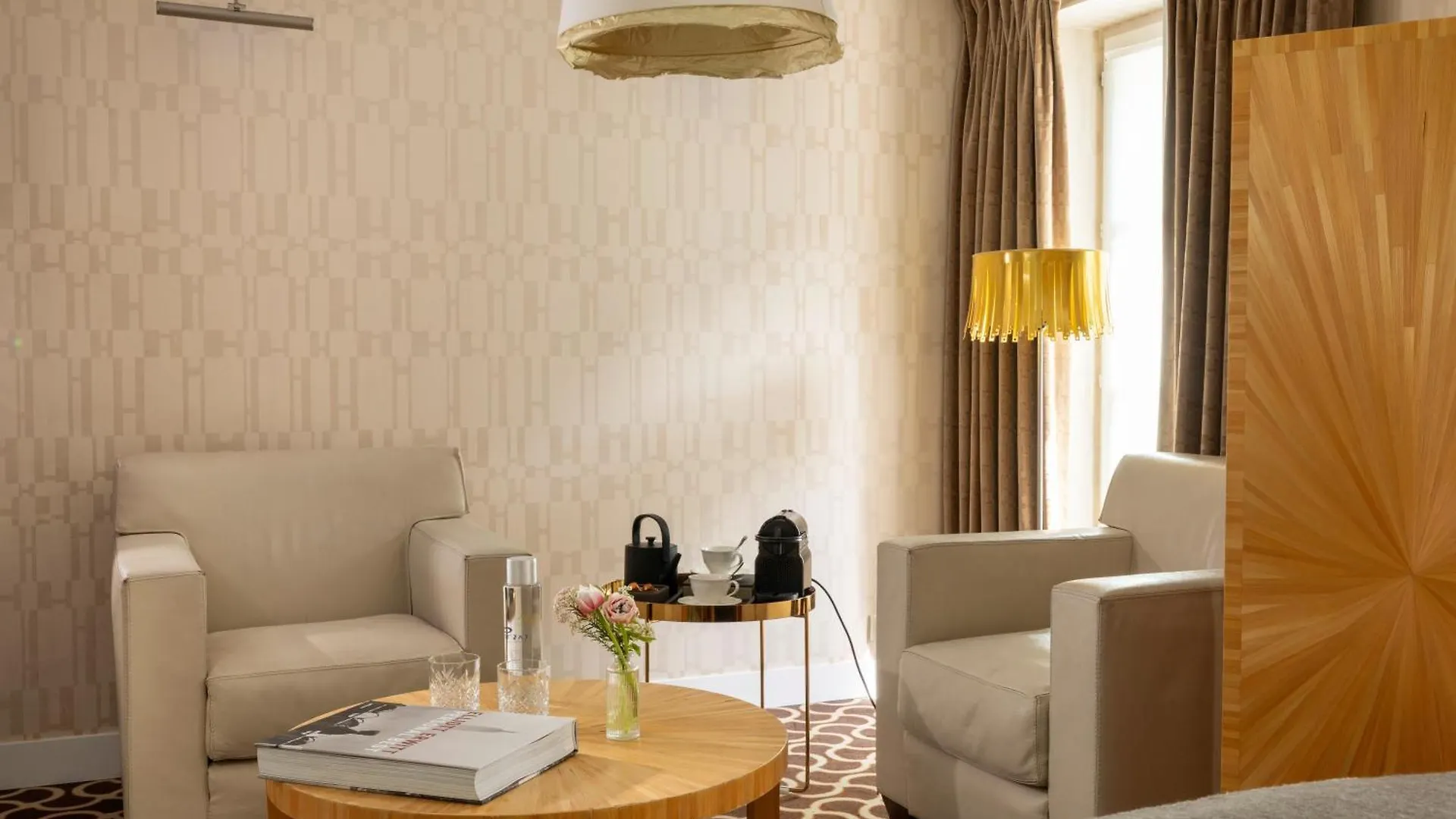 Le Pradey Otel Paris