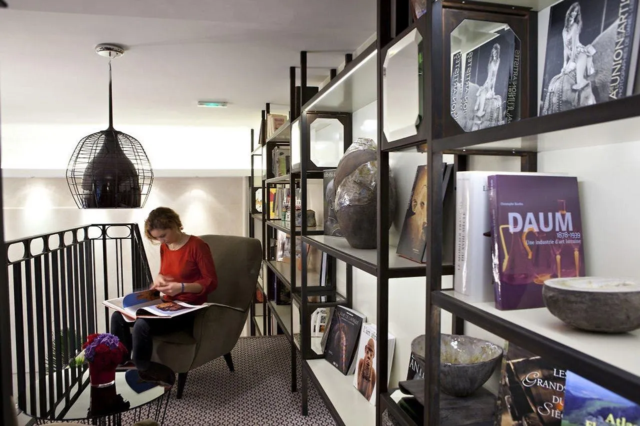 Le Pradey Hotel Paris 4*,  France